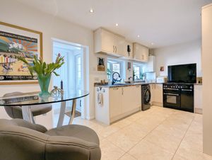 Photo 10- click for photo gallery